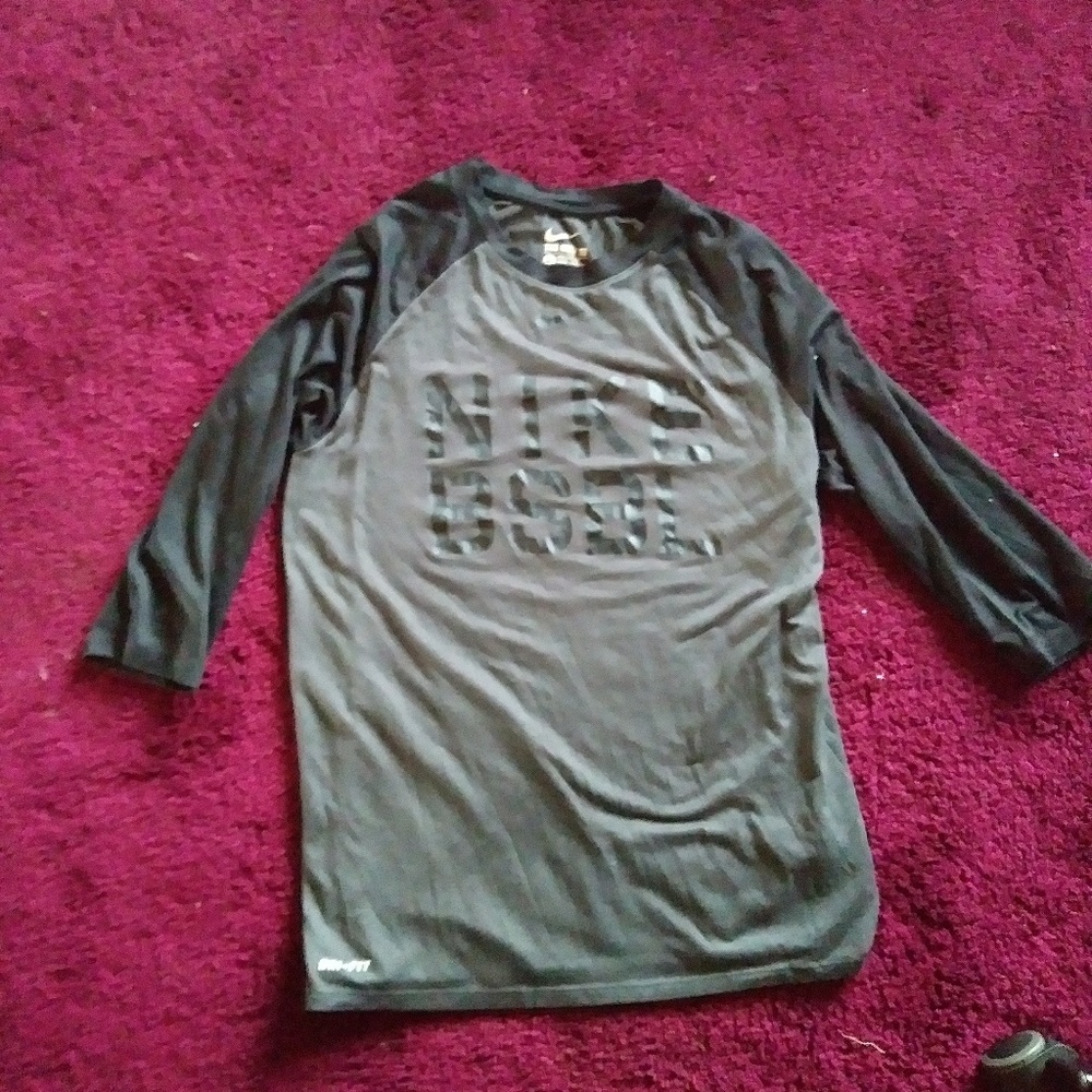 nike athletic baseball shirt